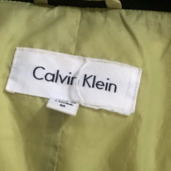 Calvin Klein Winter Warm Puffer Jacket w/Detachable Hood - Picture 2 of 10